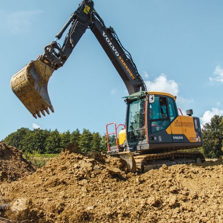 Bild enthält, Machine, Soil, Bulldozer