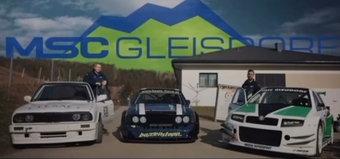 Bild enthält, License Plate, Transportation, Vehicle, Car, Person, Machine, Wheel, Face, Head