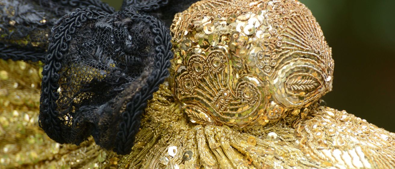 Bild enthält, Carnival, Adult, Bride, Female, Person, Woman