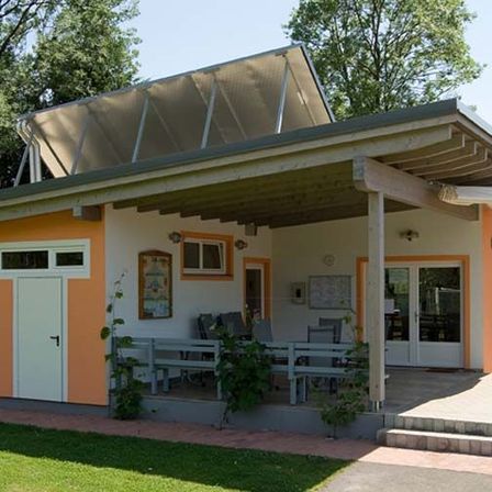House, Housing, Villa, Grass, Plant, Cottage, Porch, Indoors