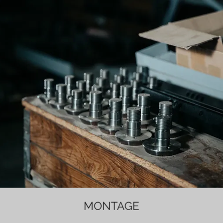 Bild enthält, Indoors, Interior Design, Machine, Screw, Hardwood, Wood