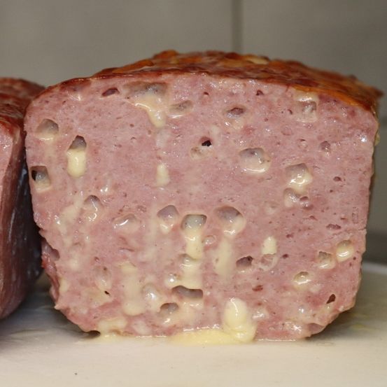 Bild enthält, Food, Meat, Pork, Bread, Meat Loaf