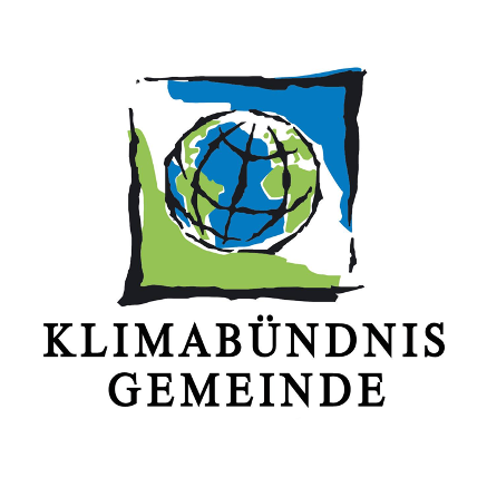 Bild enthält, Astronomy, Outer Space, Globe, Planet, Recycling Symbol, Symbol, Head, Person