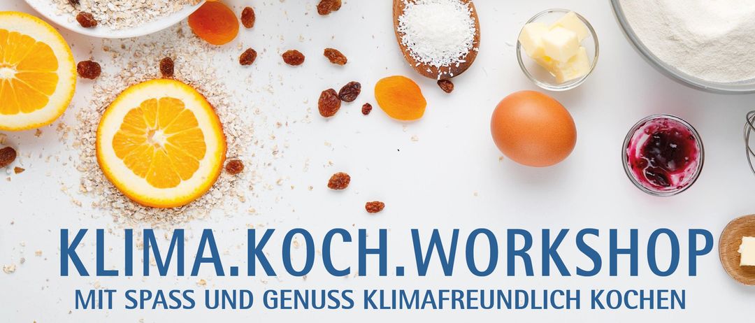 Werbeplakat für einen klimafreundlichen Kochworkshop, der regionale, saisonale, biologische und fleischarme Mahlzeiten präsentiert. Geplant für Dienstag, 23. Juni 2026, von 17:30 bis 20:30 Uhr an der Mittelschule Bruck an der Mur. Anmeldung erforderlich.