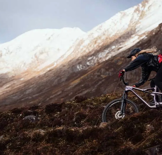 Bild enthält, Bicycle, Cycling, Person, Sport, Transportation, Vehicle