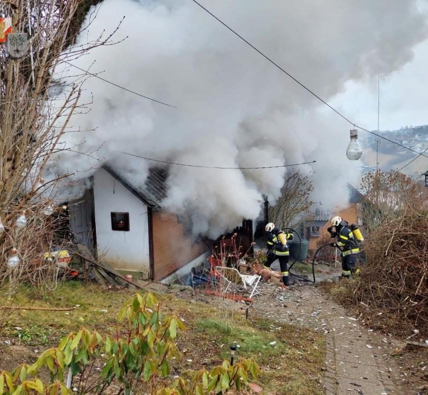 Bild enthält, Person, Fire