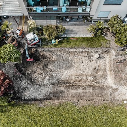 Bild enthält, Outdoors, Plant, Architecture, Building, Housing, Aerial View