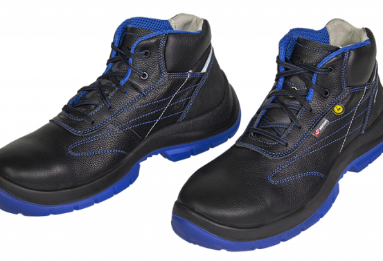 Bild enthält, Clothing, Footwear, Shoe, Sneaker, Boot