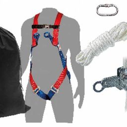 Bild enthält, Accessories, Electronics, Hardware, Adult, Male, Man, Person, Smoke Pipe, Belt, Harness