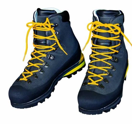 Bild enthält, Clothing, Footwear, Shoe, Sneaker, Boot