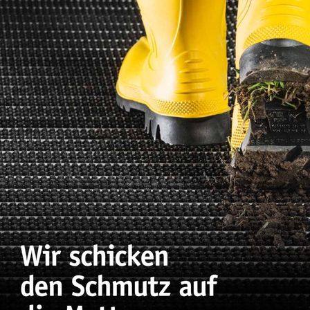 Bild enthält, Advertisement, Clothing, Footwear, Shoe, Poster
