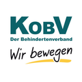 Das Logo für KobV, einen Behindertenverband, zeigt 'KobV' in grünen Großbuchstaben mit 'Der Behindertenverband' darunter. 'Wir bewegen' ist darunter in Schwarz geschrieben.