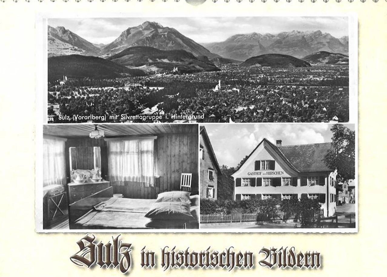 Schwarz-Weiß-Fotocollage mit dem Dorf Sulz in Vorarlberg, Österreich, mit einem Bett, einer Bergkette und einem Haus. Der obere Teil zeigt die Berge, der mittlere das Bett und der untere das Haus.