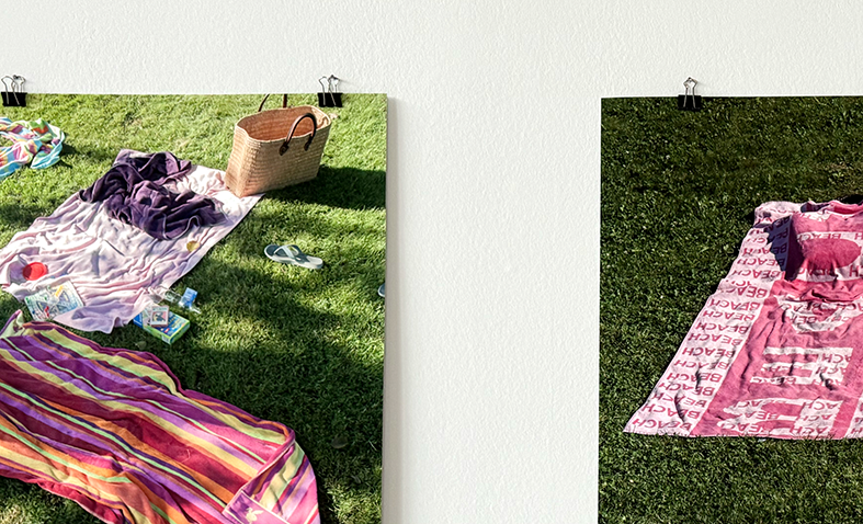 Bild enthält, Grass, Plant, Fun, Accessories, Bag, Handbag, Footwear, Shoe, Leisure Activities, Picnic