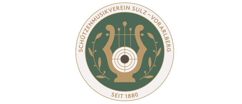 Das Logo des Schützenmusikverein Sulz-Vorarlberg, gegründet 1880, zeigt ein Musikinstrument mit Blättern und einem Ziel.