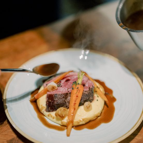 Bild enthält, Food, Food Presentation, Cutlery, Spoon, Plate, Meal