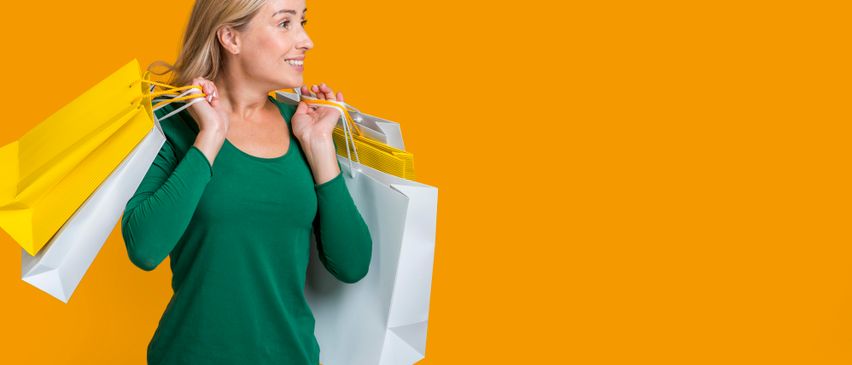 Bild enthält, Person, Shopping, Face, Head, Adult, Female, Woman