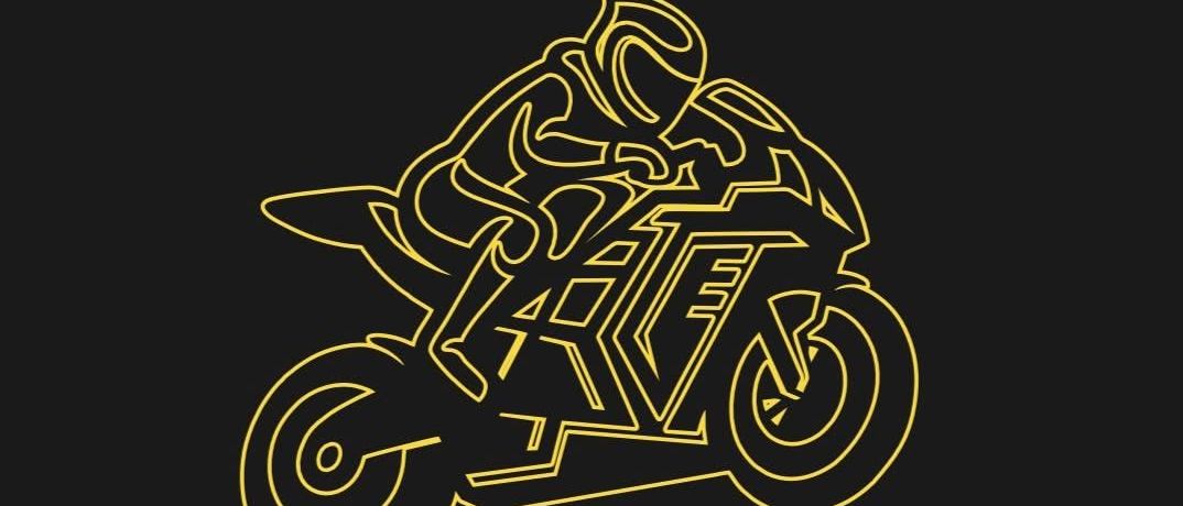 Ein schwarzes Poster mit einem gelben Motorrad-Design und Text, der 'HBIKE Reifen Service Ersatzteile Motorrad Service' und eine Telefonnummer +43 664 42 43 778 zeigt.
