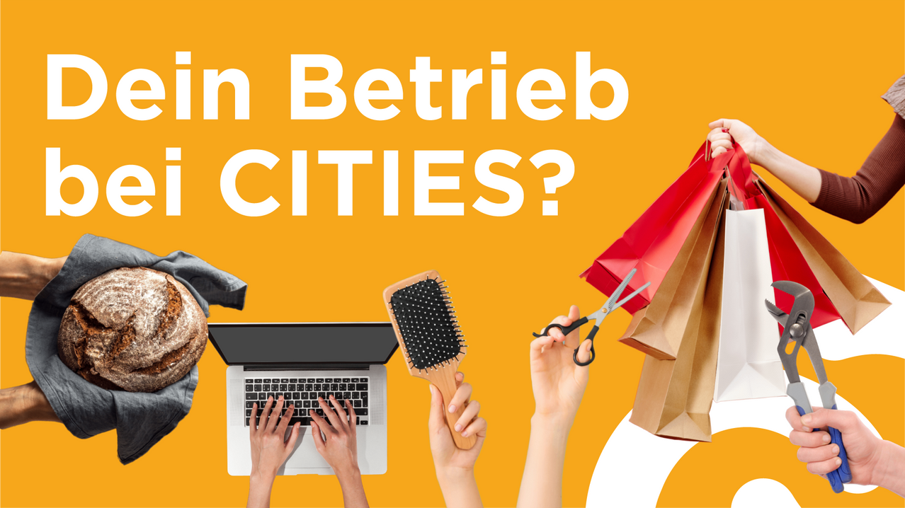 Das Bild zeigt einen gelben Hintergrund mit dem Text 'In Betrieb CITIES?' und Händen, die einen Laptop, eine Schere, einen Einkaufsbeutel und eine Haarbürste halten.