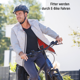 Bild enthält, Helmet, Adult, Male, Man, Person, Bicycle, Wheel, Coat, Cycling, Face