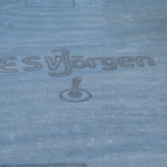 Bild enthält, Home Decor, Blackboard, Text, Linen