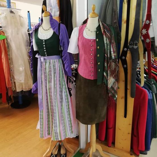 Adult, Female, Person, Woman, Clothing, Coat, Mannequin