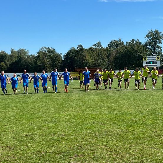 Bild enthält, People, Person