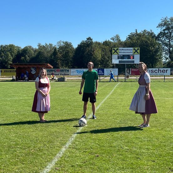 Bild enthält, Ball, Football, Soccer, Soccer Ball, Sport, Person