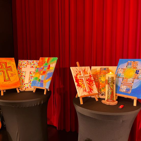 Bild enthält, Guitar, Musical Instrument