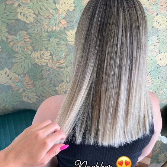 Bild enthält, Hair, Person, Blonde, Highlighted Hair, Head