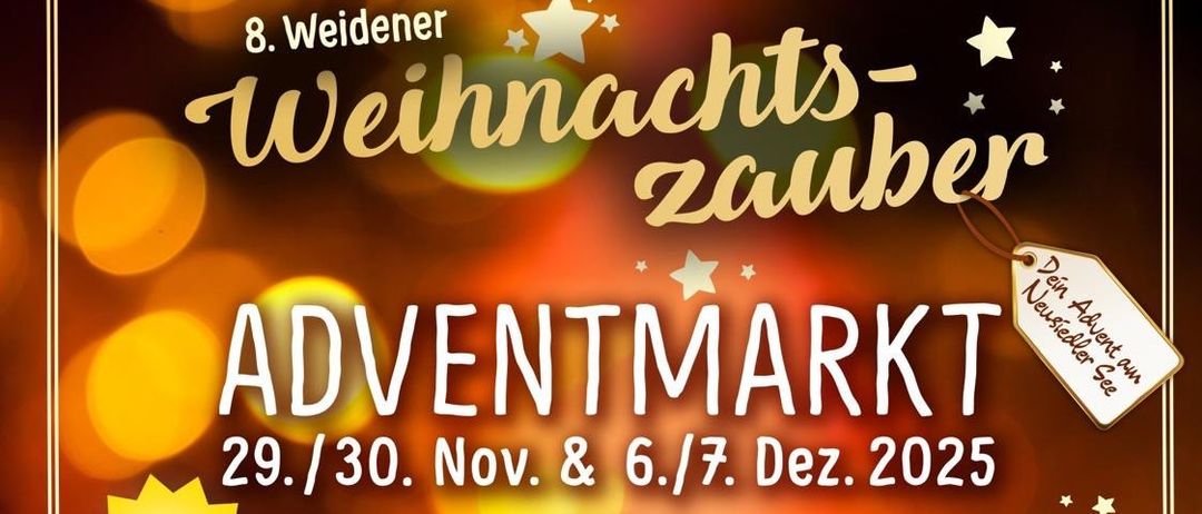 Plakat für den Adventmarkt in Weiden. Termine sind 29./30. Nov. und 6./7. Dez. 2025. Aktivitäten umfassen ein Kinderprogramm, Live-Bands und eine Weihnachtsbaumverlosung. Adventcafe bietet Essen und Kaffee. QR-Code für weitere Details.