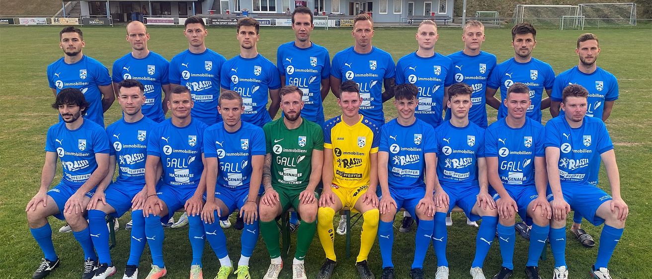 Bild enthält, People, Person, Groupshot, Team, Boy, Male, Teen, Adult, Man, Car