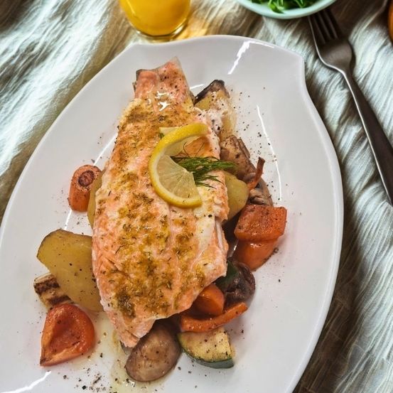 Lachsforelle mit mediterranem Gemüse