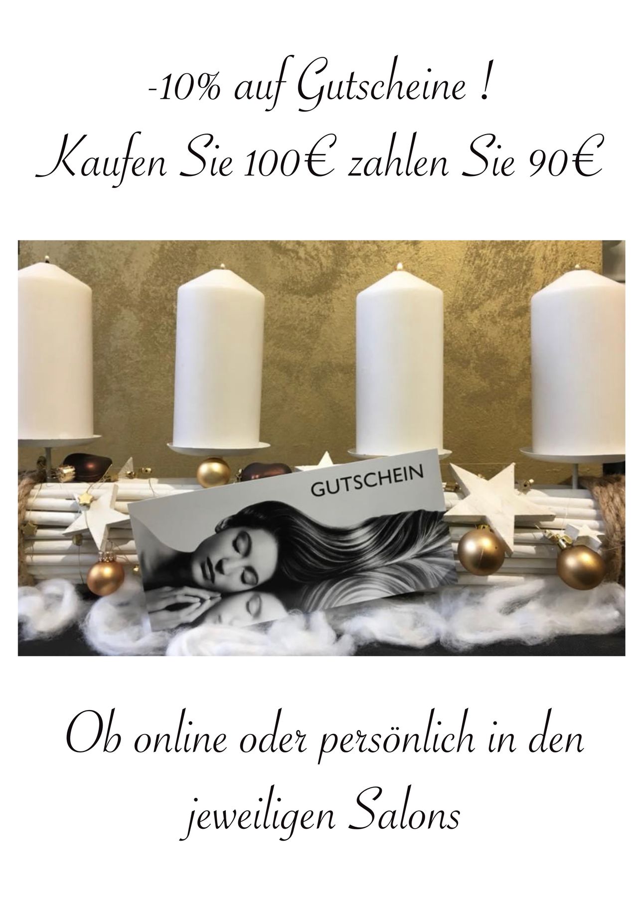 Eine Anzeige von vier weißen Kerzen auf einem Hintergrund mit einer Werbung für einen Geschenkgutschein. Der Gutschein zeigt das Gesicht einer Frau und das Wort 'Gutschein'.