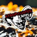 Ein Aufkleber mit einer schwarz-weißen Illustration eines gehörnten Wesens, beschriftet mit 'Krampusverein Kappl', auf einem Hintergrund aus Herbstblättern.