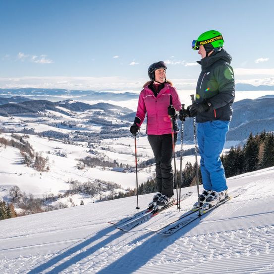 Nature, Outdoors, Clothing, Glove, Person, Snow, Helmet, Skiing, Shoe, Jacket