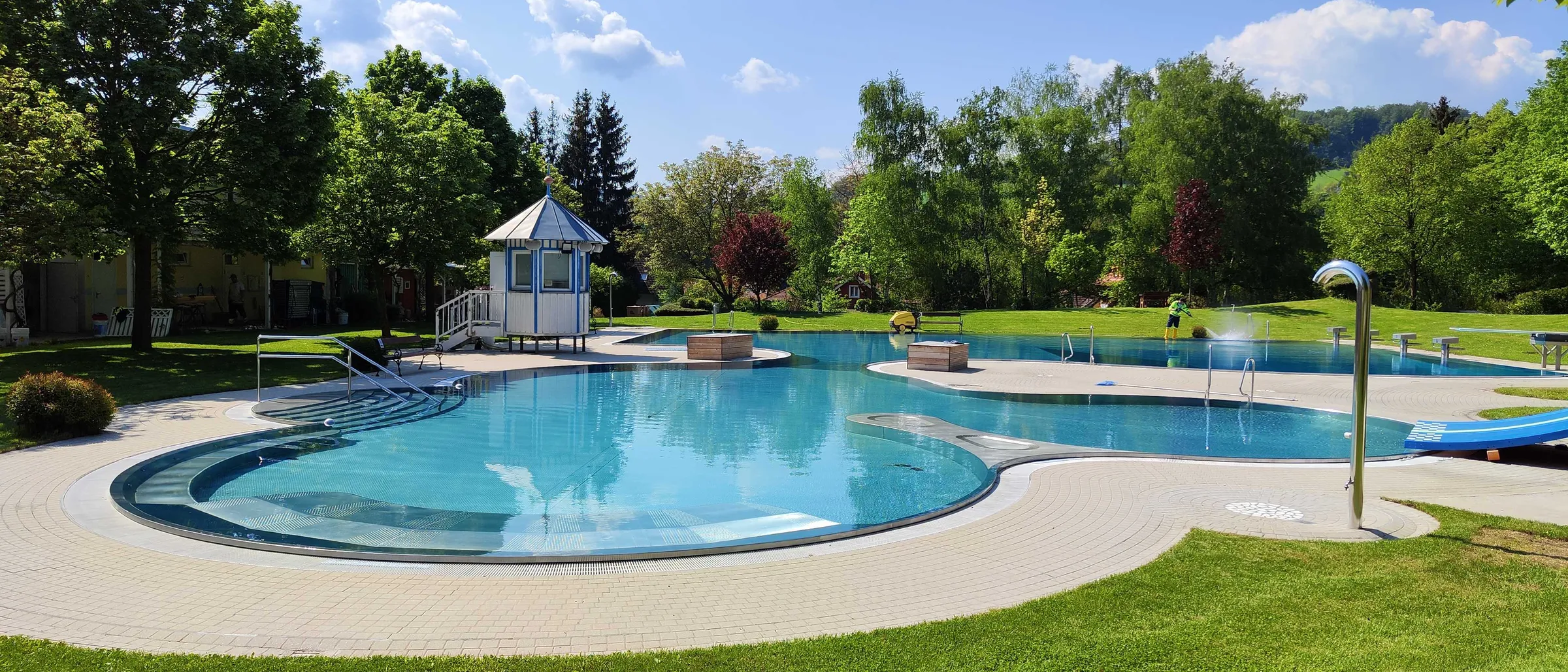Nature, Outdoors, Scenery, Pool, Water, Grass, Swimming Pool, Backyard, Person, Garden