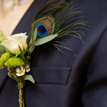 Bild enthält, Flower, Flower Arrangement, Flower Bouquet, Plant, Rose, Adult, Bride, Female, Person, Woman