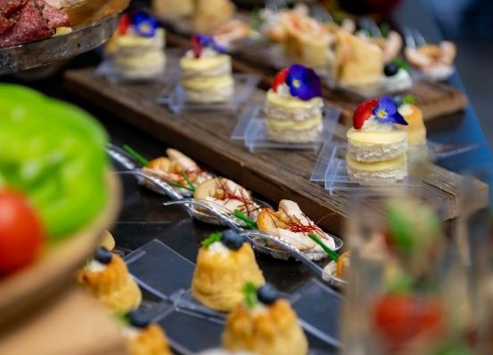 Cafeteria, Indoors, Restaurant, Food, Meal, Brunch, Food Presentation, Shop, Tennis Ball