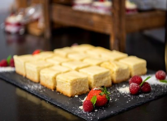 Food, Food Presentation, Berry, Fruit, Produce, Bread