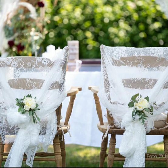 Flower, Flower Arrangement, Flower Bouquet, Adult, Bride, Female, Person, Wedding, Woman, Wedding Gown