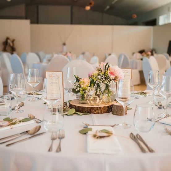 Indoors, Table, Tabletop, Hall, Fun, Banquet, Fork