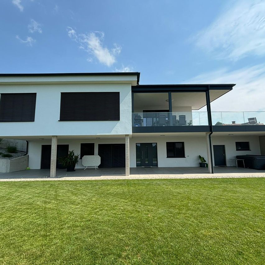 Grass, Plant, Architecture, Building, Housing, House, Portico, Villa, Lawn