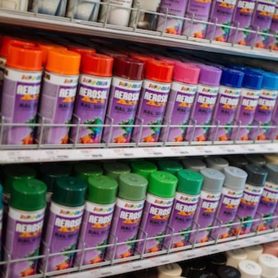 Bild enthält, Shop, Paint Container, Indoors