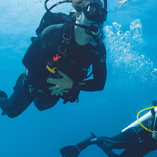 Bild enthält, Nature, Outdoors, Water, Adventure, Leisure Activities, Person, Scuba Diving, Sport