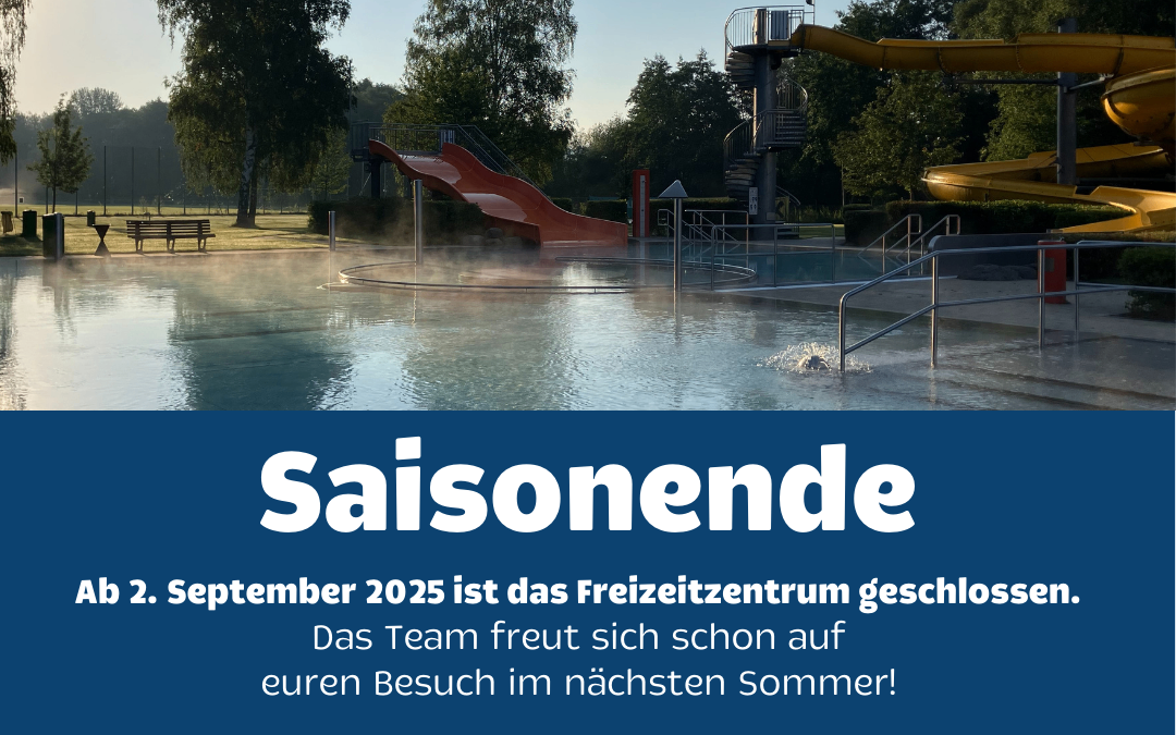 Ein Bild eines Freibads mit Rutschen und einem Pool. Das Freibad wird im September 2025 geschlossen. Das Team freut sich auf Ihren Besuch im nächsten Sommer.