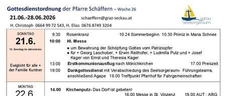 Wöchentlicher Zeitplan: Montag bis Sonntag mit Zeiten für Messen, religiöse Veranstaltungen und Familienevents. Höhepunkte sind Erstkommunion, Taufe und ein Pfarrfest. Spezifische Daten und Namen werden notiert.
