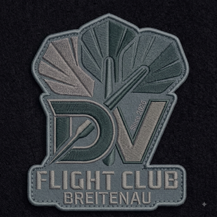 Ein graues gesticktes Abzeichen mit dem Text 'Flight Club Breitenau' und einem stilisierten 'DV' Logo, auf schwarzem Hintergrund. Das Abzeichen wird seit 2012 verwendet.
