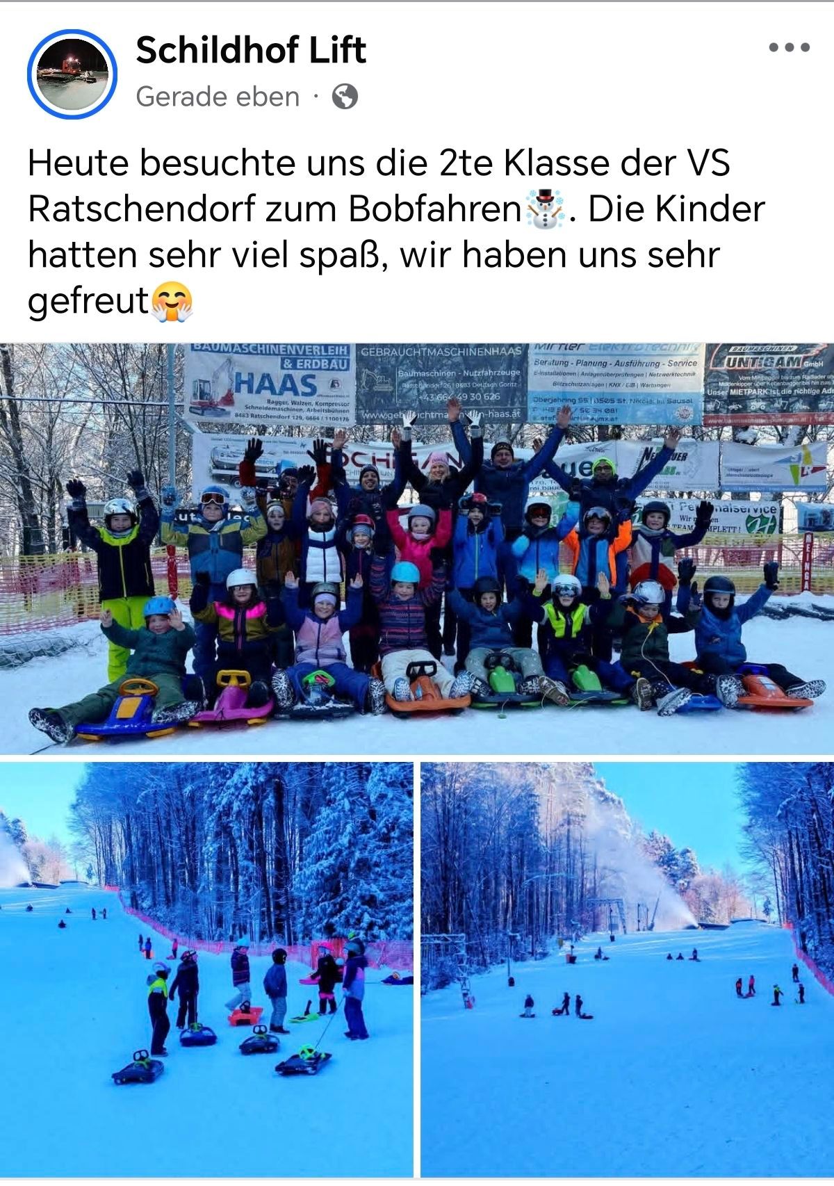Drei Bilder zeigen Kinder und Erwachsene beim Bobfahren. Das oberste Bild zeigt eine Gruppe von Kindern und Erwachsenen auf Bobschlitten, die jubeln. Darunter zwei Szenen, die Menschen beim Abfahren schneigebedeckter Hänge zeigen.