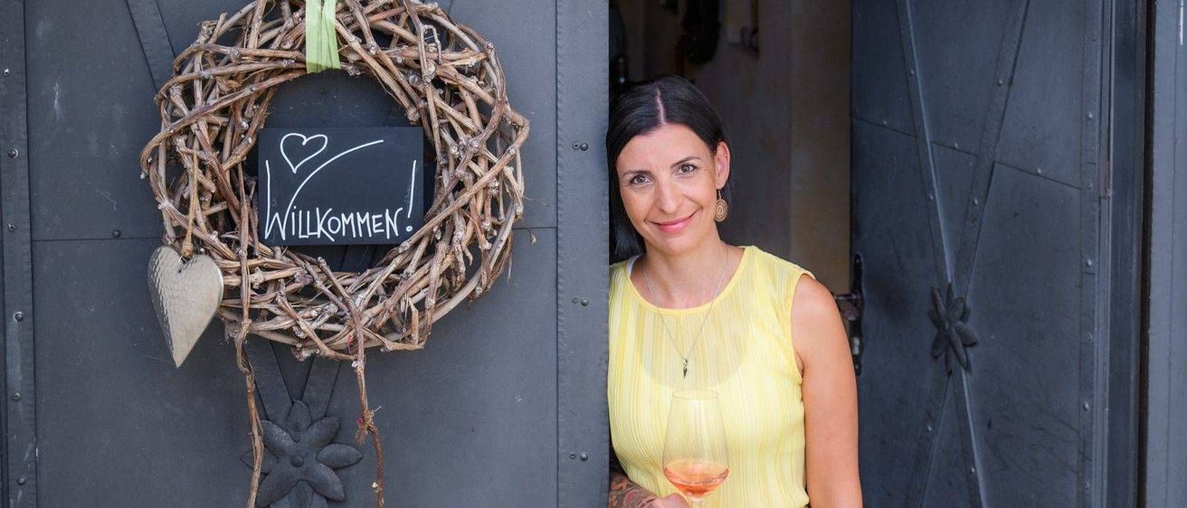 v1_migrated_image_11945325